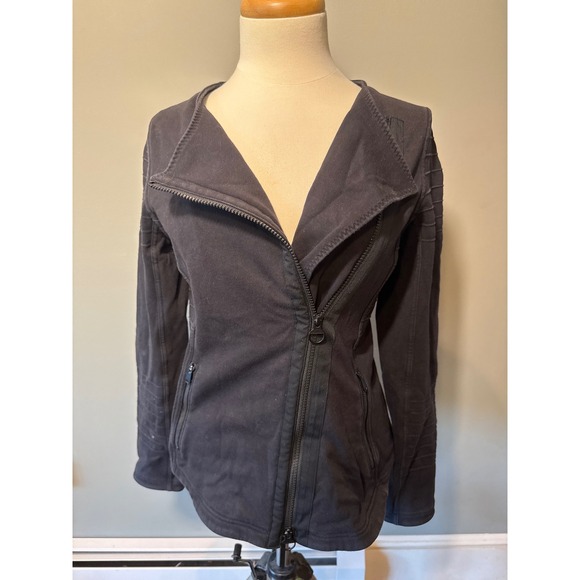Athleta Jackets & Blazers - Athleta Jacket‎ Full Zip Black Detail Womens Size M EUC